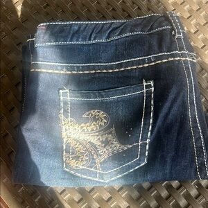 Women's Dark Blue Jeans with Embroidered Pocket